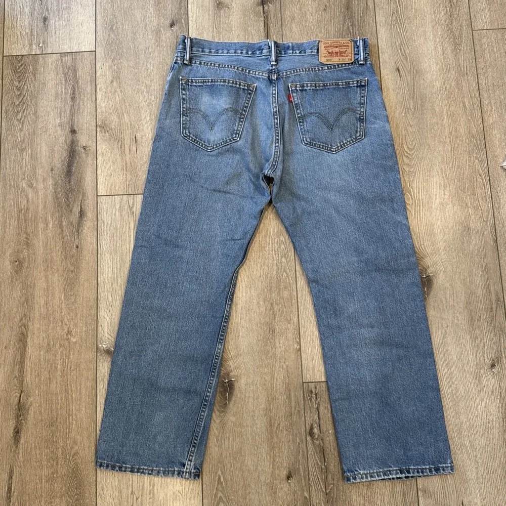 Levi's 505 Straight Fit Denim Jeans Mens 36x29 Darker‎ Wash 5 Pocket 100% Cotton